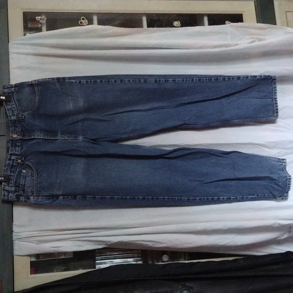 Levi's 550 jeans size 38x34